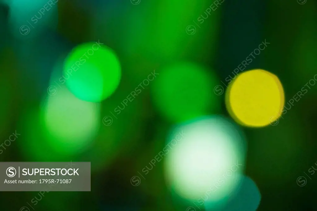 Green defocused lights