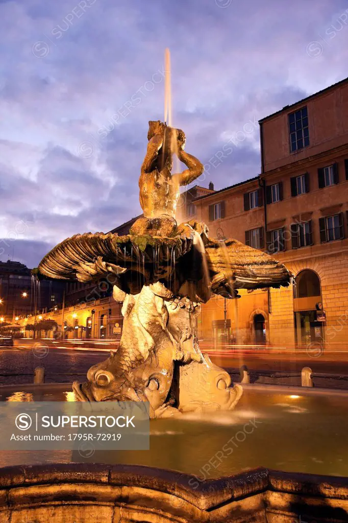 Piazza Barberini, Fountain of the Triton in early morning