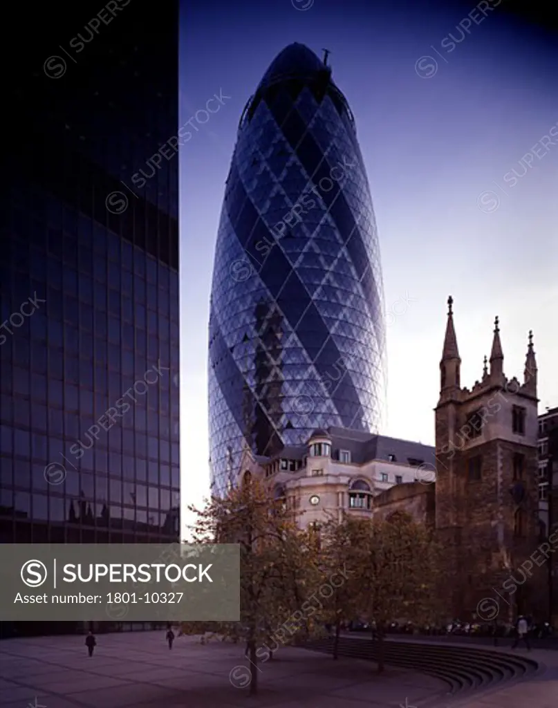 SWISS RE HEADQUARTERS, 30 ST MARYS AXE, LONDON, EC3 FENCHURCH, UNITED KINGDOM, SWISS RE FROM AVIVA PLAZA, FOSTER AND PARTNERS