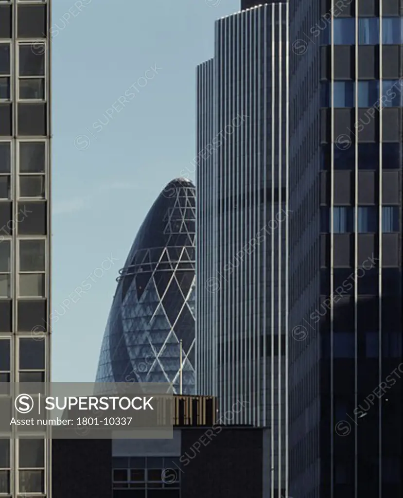 SWISS RE HEADQUARTERS, 30 ST MARYS AXE, LONDON, EC3 FENCHURCH, UNITED KINGDOM, FROM BARBICAN WITH TOWER 42 AND MIESIAN NEIGHBOUR, FOSTER AND PARTNERS