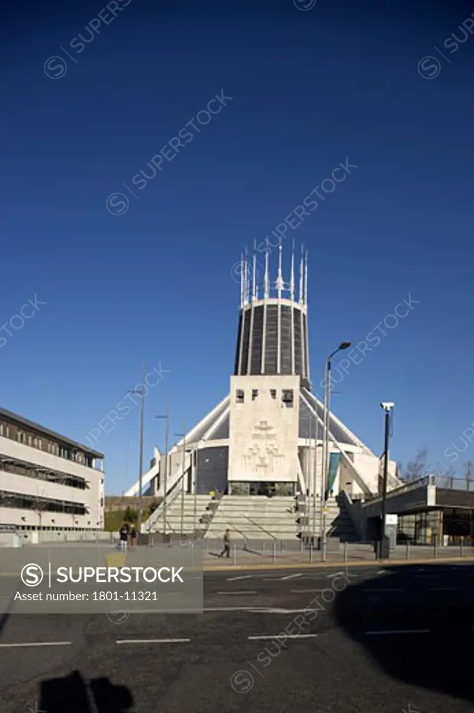 METROPOLITAN CATHOLIC CATHEDRAL, MOUNT PLEASANT, LIVERPOOL, MERSEYSIDE, UNITED KINGDOM, OVERALL VIEW FROM MOUNT PLEASANT, FREDERICK GIBBERD PARTNERSHIP