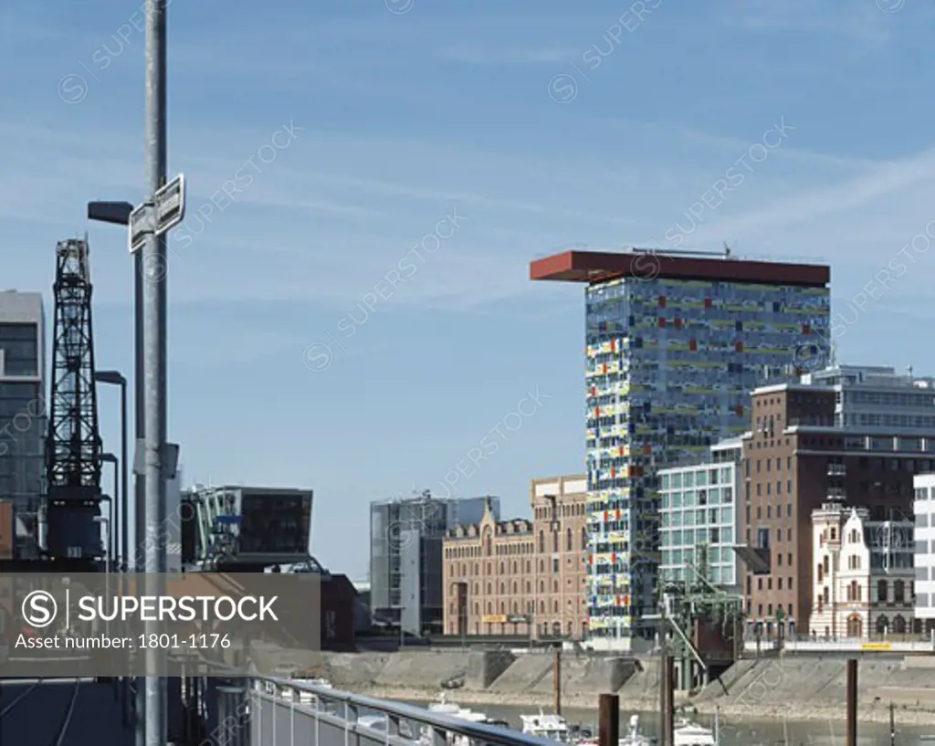 COLORIUM, MEDIEN-HAFEN, DUSSELDORF, GERMANY, GENERAL VIEW WITH HARBOUR, ALSOP ARCHITECTS LIMITED