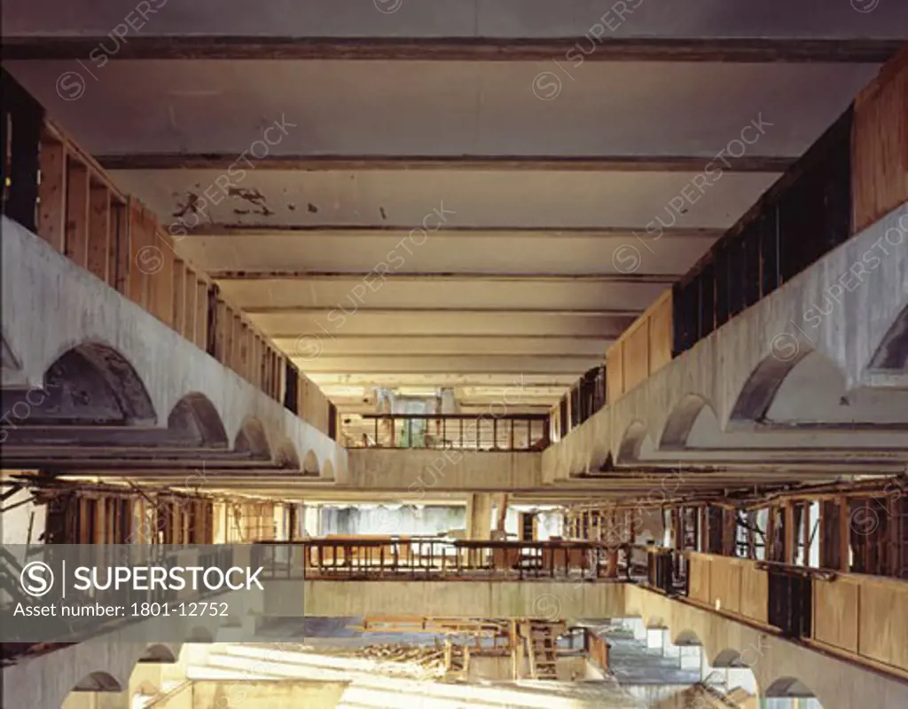 ST PETERS SEMINARY, CADROSS, UNITED KINGDOM, REFECTORY, DOUBLE HIGHT, GILLESPIE KIDD COIA