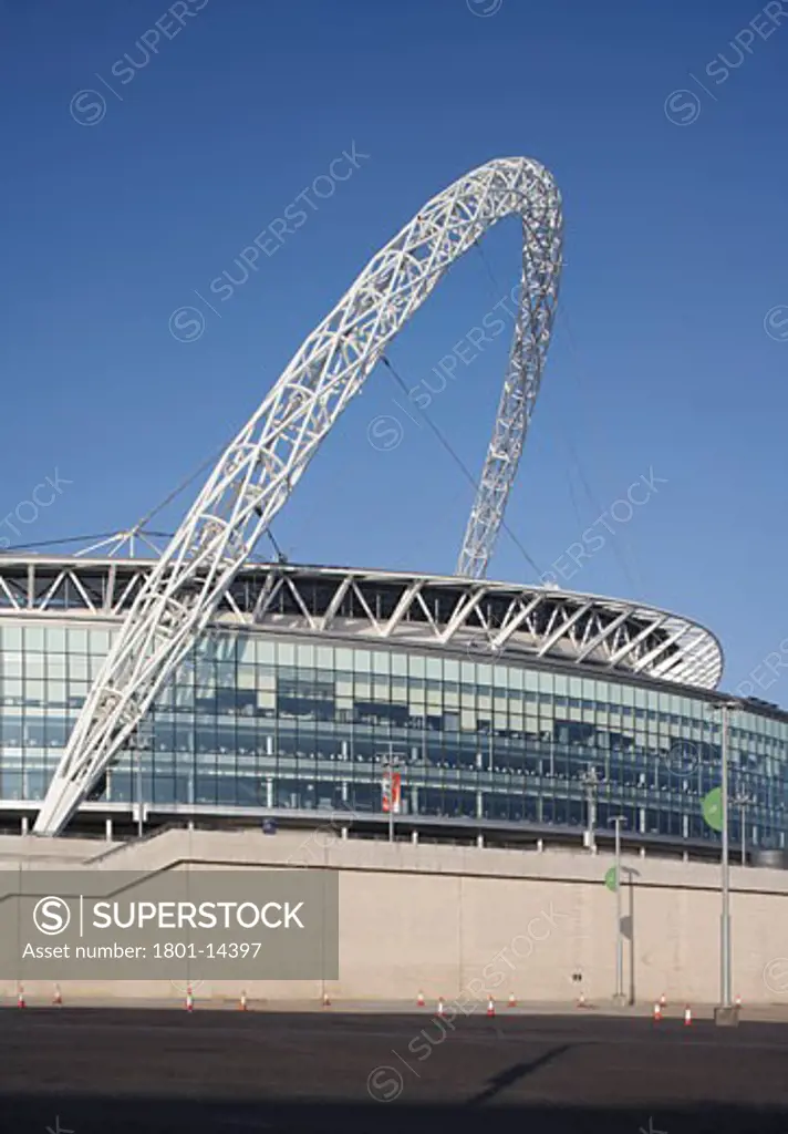 WEMBLEY STADIUM, LONDON, UNITED KINGDOM, SIDE VIEW, HOK SPORT | FOSTER AND PARTNERS