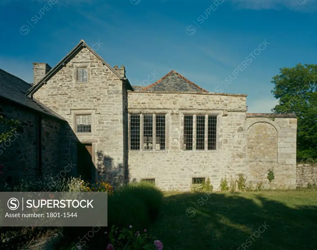 GODOLPHIN HOUSE, GODOLPHIN CROSS, HELSTON, CORNWALL, UNITED KINGDOM, UNDERCROFT WITH NEW DOOR, ARCHITECTON