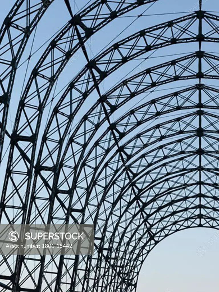 ROYAL DEFENCE AGENCY FARNBOROUGH, FARNBOROUGH AIRFIELD, FARNBOROUGH, HAMPSHIRE, UNITED KINGDOM, DETAIL OF ROOF STRUCTURE, JULIAN HARRAP ARCHITECTS