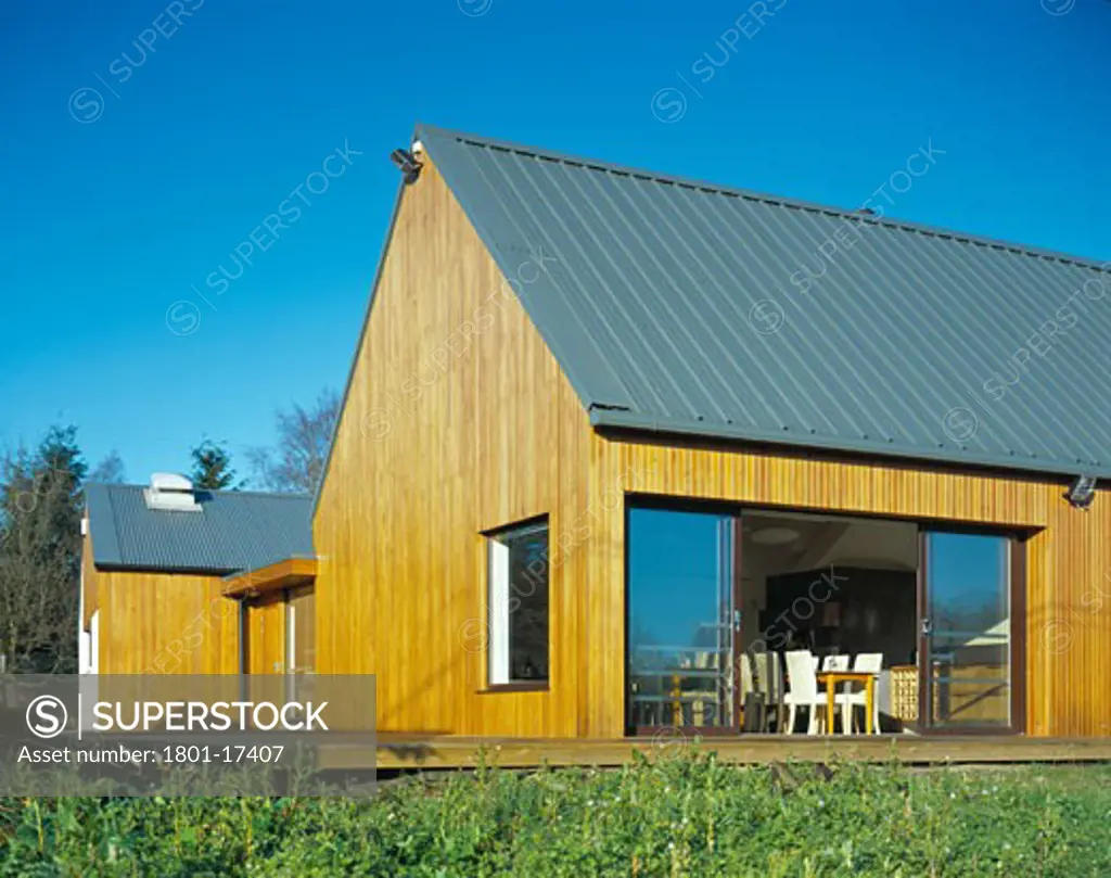 NICK NAIRN COOK SCHOOL, LAKE OF MENTEITH, PORT OF MENTEITH, STIRLINGSHIRE, UNITED KINGDOM, EXTERIOR, LISA LE-GROVE