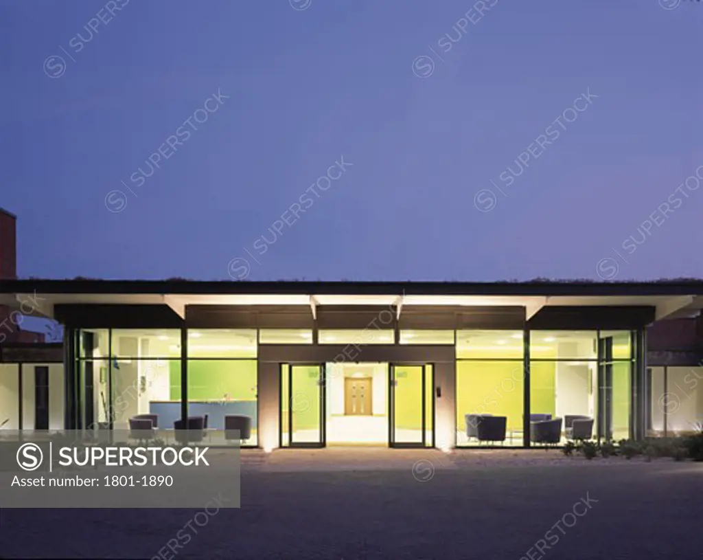 ROFFEY PARK INSTITUTE, THE MEADOW, FOREST ROAD, HORSHAM, WEST SUSSEX, UNITED KINGDOM, NIGHT EXTERIOR, ARCHITECTS DESIGN PARTNERSHIP