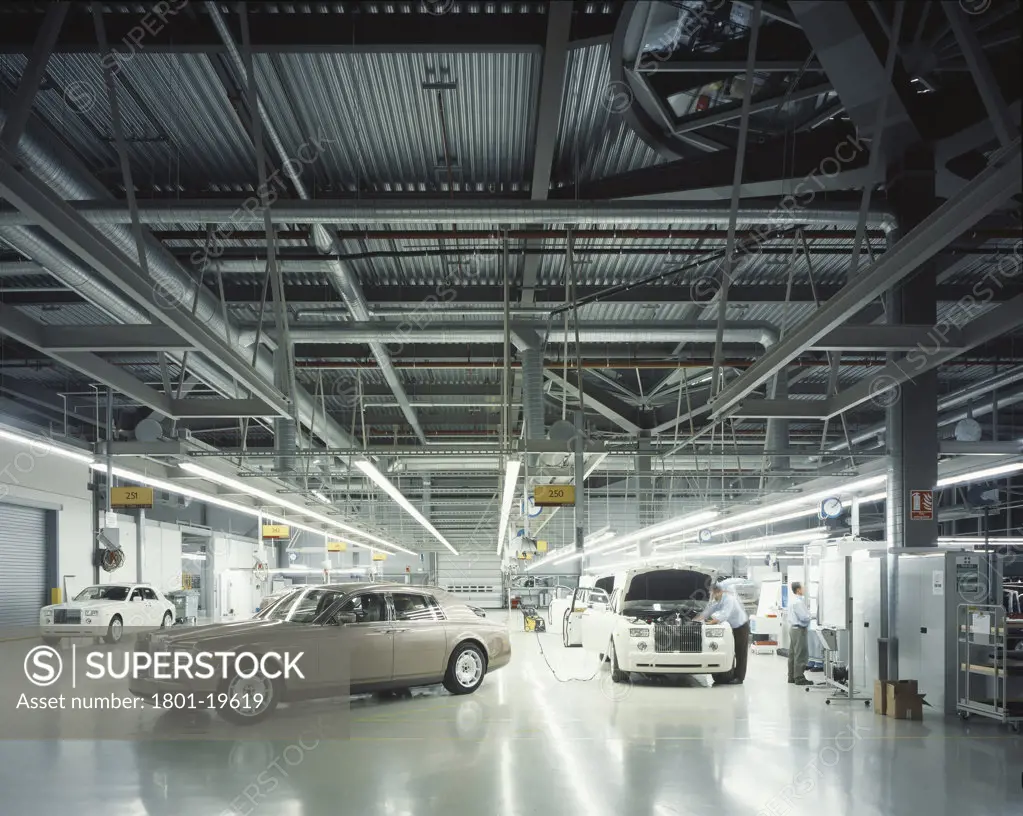 ROLLS-ROYCE MOTOR CARS LIMITED, THE DRIVE, WESTHAMPNETT, CHICHESTER, WEST SUSSEX, UNITED KINGDOM, OVERALL INTERIOR VIEW IN FINAL TESTING AREA, GRIMSHAW