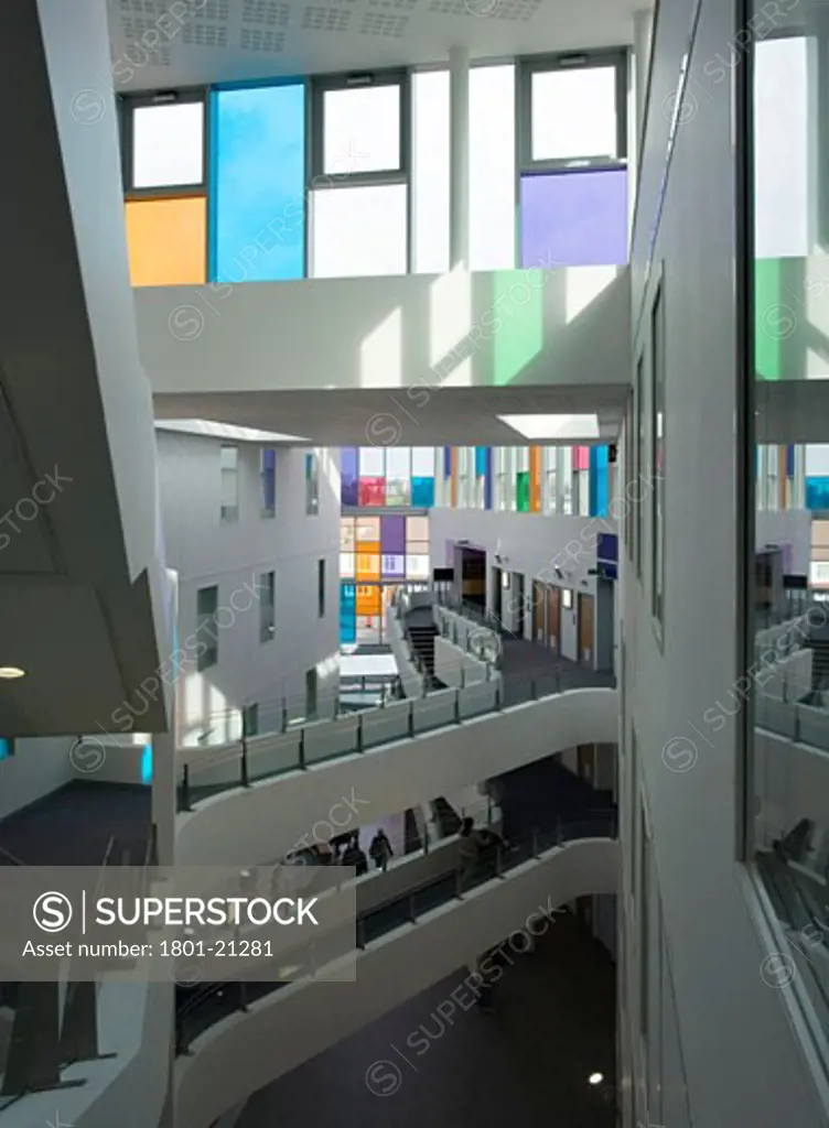 HEART OF HOUNSLOW - CENTRE FOR HEALTH, 92 BATH ROAD, HOUNSLOW, MIDDLESEX, UNITED KINGDOM, ATRIUM VIEW WITH BRIDGES AND COLOURED GLASS, PENOYRE AND PRASAD