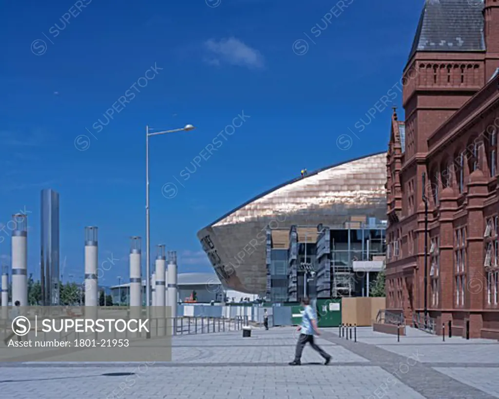 WELSH MILLENNIUM CENTRE, CARDIFF BAY, CARDIFF, UNITED KINGDOM, OVERALL DISTANT VIEW, PERCY THOMAS ARCHITECTS