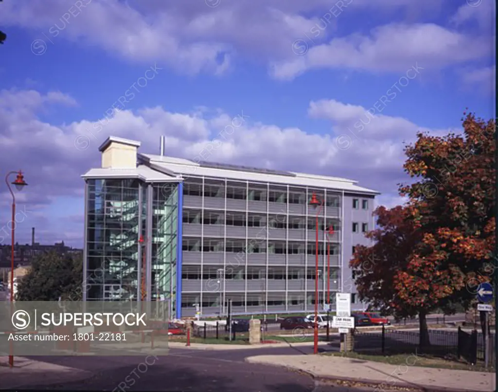 IPI BUILDING, UNIVERSITY OF BRADFORD, TUMBLING HILL STREET, BRADFORD, WEST YORKSHIRE, UNITED KINGDOM, OVERALL VIEW PLUS SURROUNDING, RANCE BOOTH AND SMITH