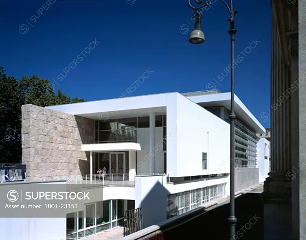 ARA PACIS AUGUSTAE, PIAZZA AUGUSTO IMPERATORE, ROME, ITALY, OVERALL EXTERIOR VIEW, RICHARD MEIER AND PARTNERS