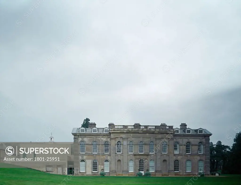 COMPTON VERNEY, WARWICKSHIRE, UNITED KINGDOM, OVERALL EXTERIOR WITH GROUNDS, STANTON WILLIAMS