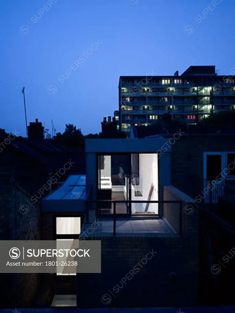 PRIVATE HOUSE, LONDON, E2 BETHNAL GREEN, UNITED KINGDOM, NORTH ELEVATION AT DUSK, TYPOLOGY ARCHITECTS LTD