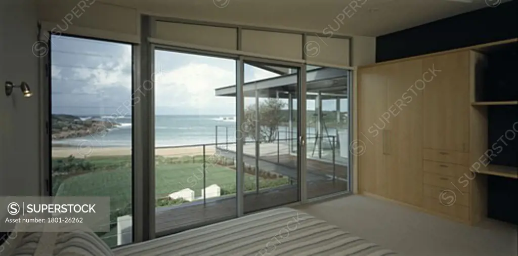 GLEDHILL HOUSE, BOAT HARBOUR, PORT STEPHENS, NEW SOUTH WALES, AUSTRALIA, BEDROOM AND BEACH VIEW, HOWARD TANNER AND ASSOCIATES