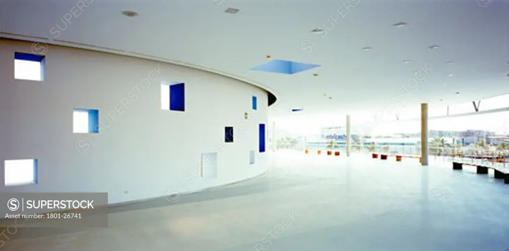 FIRA 2 EXHIBITION CENTER, L´HOSPITALET, BARCELONA, SPAIN, BLUE WINDOWS ON WHITE WALL, TOYO ITO