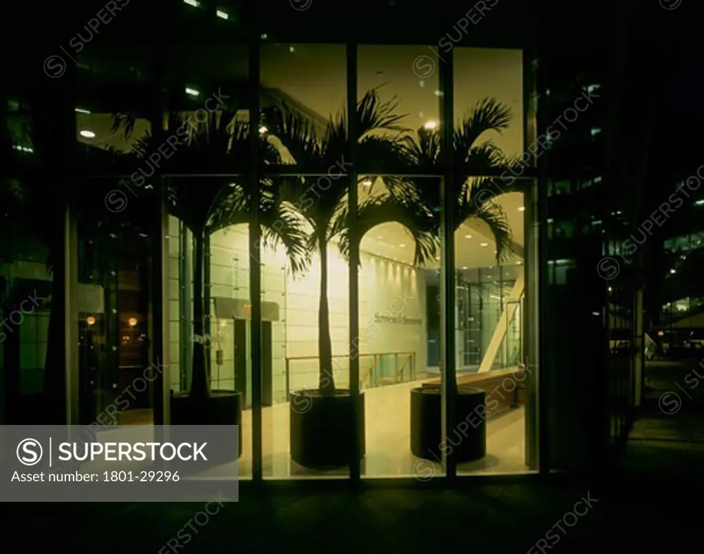CITY POINT - SIMMONS AND SIMMONS SOLICITORS, ROPEMAKER STREET, LONDON, EC2 MOORGATE, UNITED KINGDOM, NIGHT SHOT THROUGH FRONT WINDOW TO PALM TREES AND COMPANY SIGN, WATES CONSTRUCTION