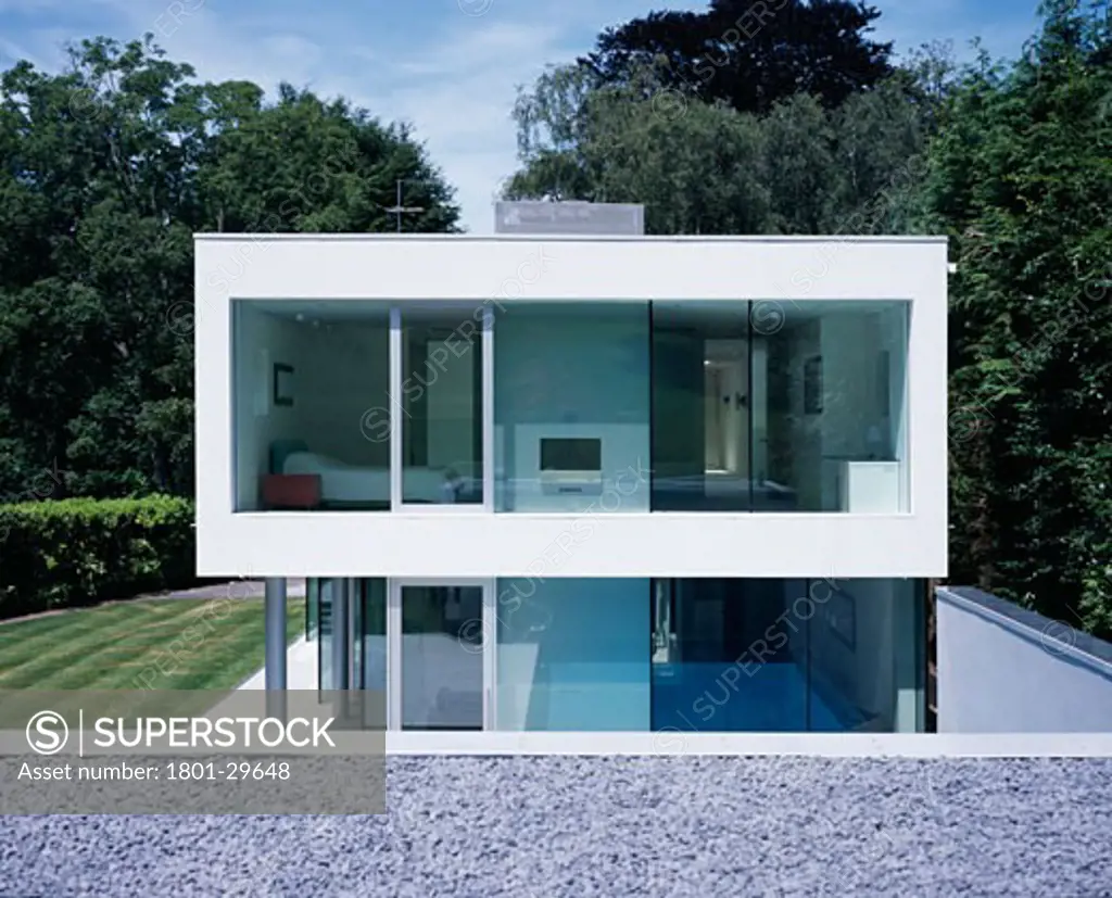 PRIVATE HOUSE, ESHER, SURREY, UNITED KINGDOM, WILKINSON KING ARCHITECTS