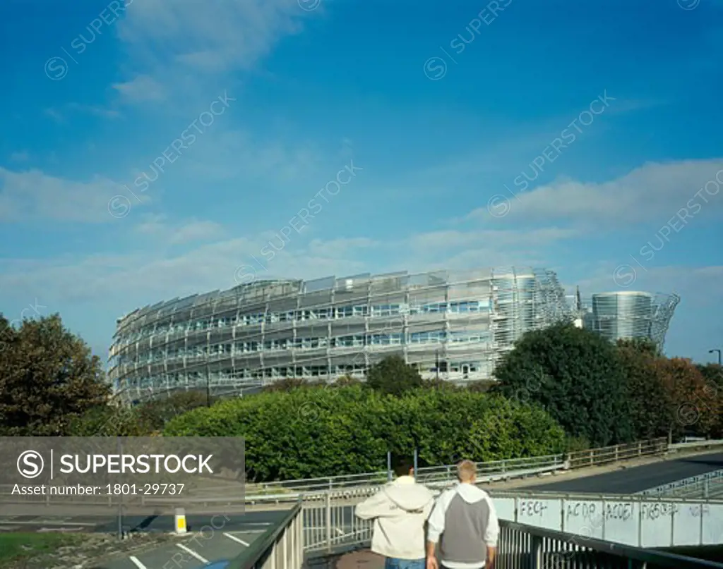 NORTHUMBRIA UNIVERSITY CITY CAMPUS, NEWCASTLE UPON TYNE, TYNE AND WEAR, UNITED KINGDOM, LONG VIEW FROM THE SOUTH, ATKINS