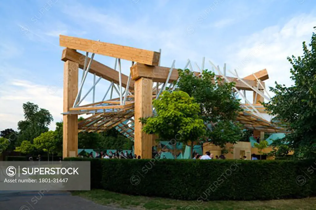 Serpentine gallery pavilion 2008 serpentine pavilion side view., Serpentine Gallery Pavilion 2008, Kensington Gardens, London, W2 Paddington, United Kingdom, Frank Gehry