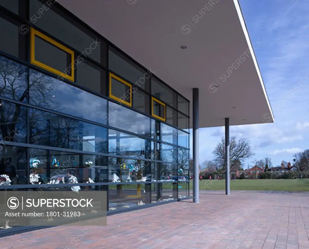 Highdown school entrance and lobby., Highdown School, Reading, Berkshire, United Kingdom, Haverstock Associates Llp