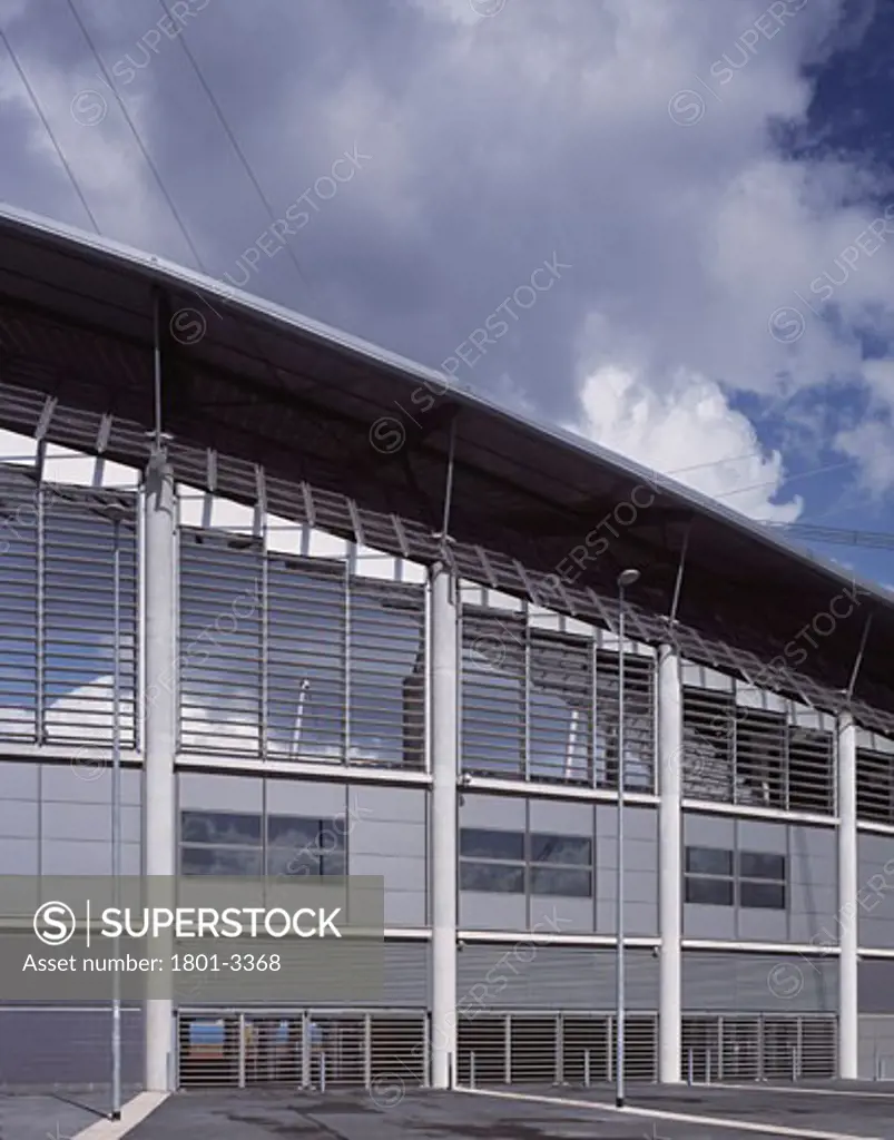 CITY OF MANCHESTER STADIUM, MANCHESTER, UNITED KINGDOM, CLADDING TO EXTERIOR CONCOURSE WITH LOUVRES OPEN, ARUP ASSOCIATES