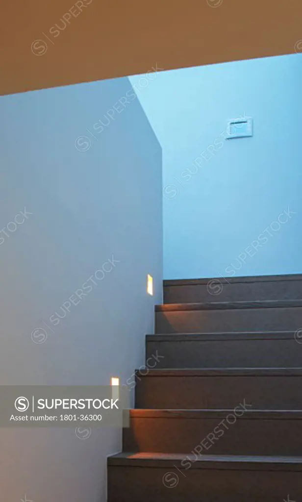 Private House, London, United Kingdom, Brenton Smith, Private house kensington staircase.