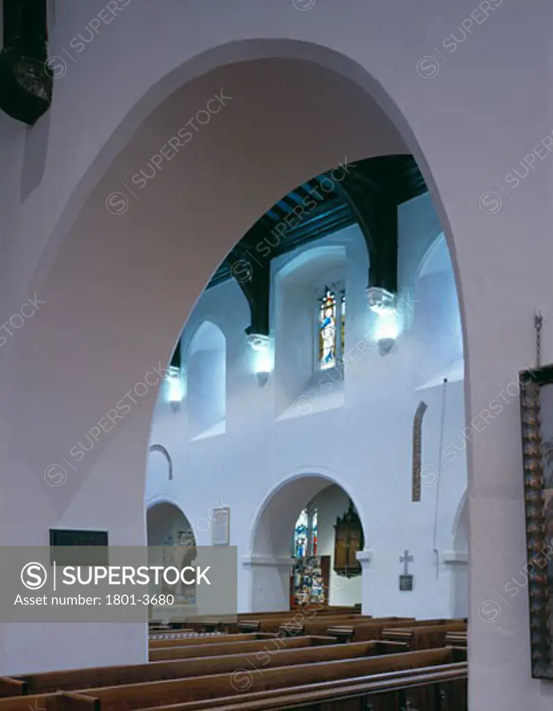 ST MICHAELS CHURCH, ST ALBANS, HERTFORDSHIRE, UNITED KINGDOM, VIEW FROM FROM SIDE CHAPEL