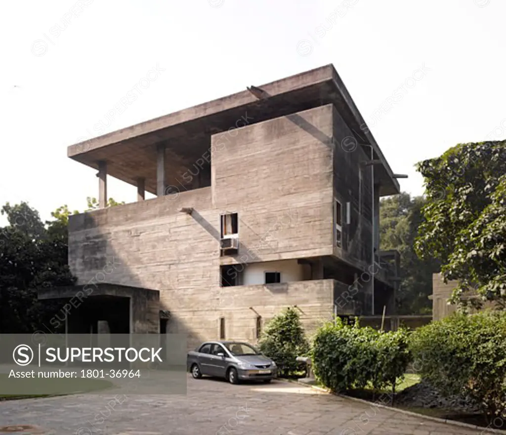 The Shodan House, Ahmedabad, India, Le Corbusier, Shodan house-entrance.