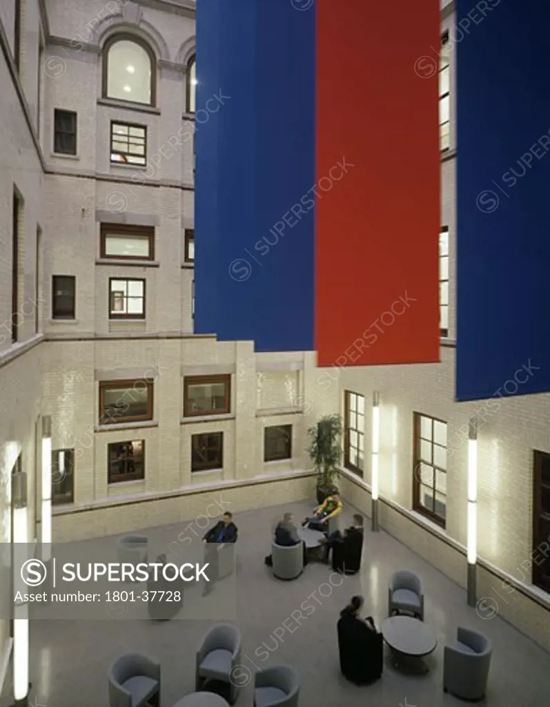 Hm Treasury, London, United Kingdom, Degw, Hm treasury overall view of lightwell from 1ST floor.