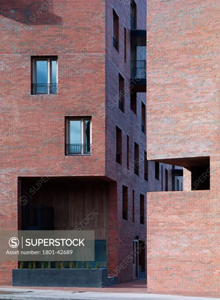 The Timberyard, Dublin, Ireland, Odonnell and Tuomey, The timberyard social housing exterior.