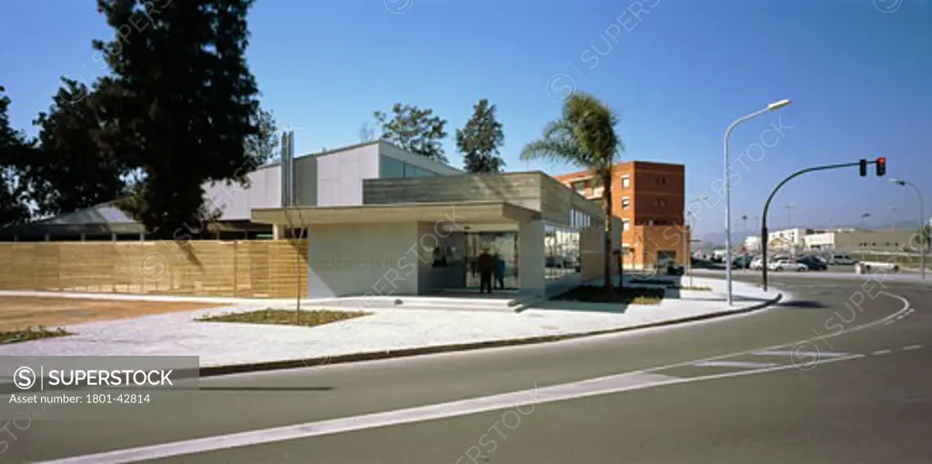 Piscina Fondo, El Prat Del Llobregat, Spain, Feu Construcciones-Arantza Basterra, Piscina fondo d'en peixo general afternoon exterior view of swimming pool as seen from the outside.