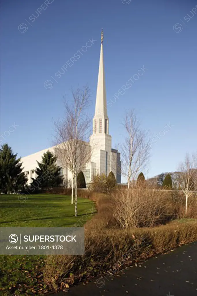 THE MORMON TEMPLE, TEMPLE WAY, HARTWOOD GREEN, CHORLEY, LANCASHIRE, UNITED KINGDOM, FRONT VIEW FROM GARDEN, BUILDING DESIGN PARTNERSHIP