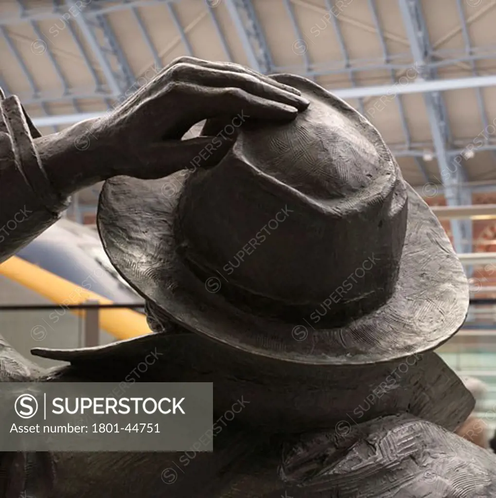 The Statues of London, London, United Kingdom, Unknown, The statues of london book sir john betjeman by martin jennings (born 1957) material bronze unveiled 2007 location st pancras station NW1 .