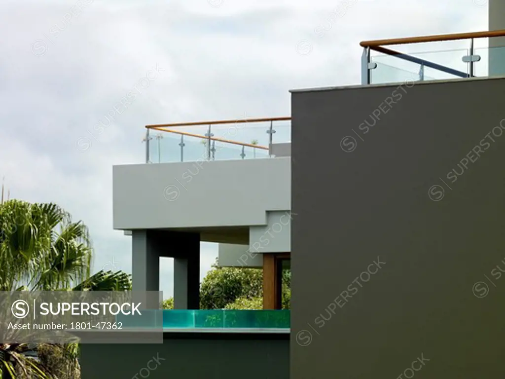 House in Manley Sydney Australia, Sydney, Australia, Assemblage Peter Chivers, House in Manley Sydney Australia by Assemblage - Peter Chivers Architect balcony swimming pool
