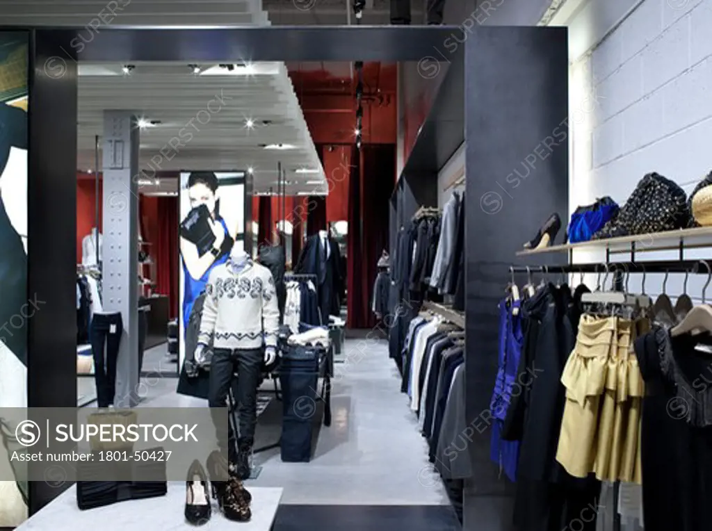 Reiss, Liverpool, United Kingdom, D-Raw, REISS STORE D-RAW LIVERPOOL 2010 OVERALL VIEW OF SHOPFLOOR WITH MANNEQUINS AND CLOTHING