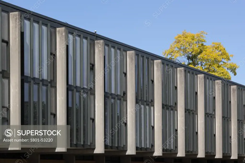 St Catherine'S College  Arne Jacobsen  Oxford  1963  East Elevation Of West Building With Autumn Foliage
