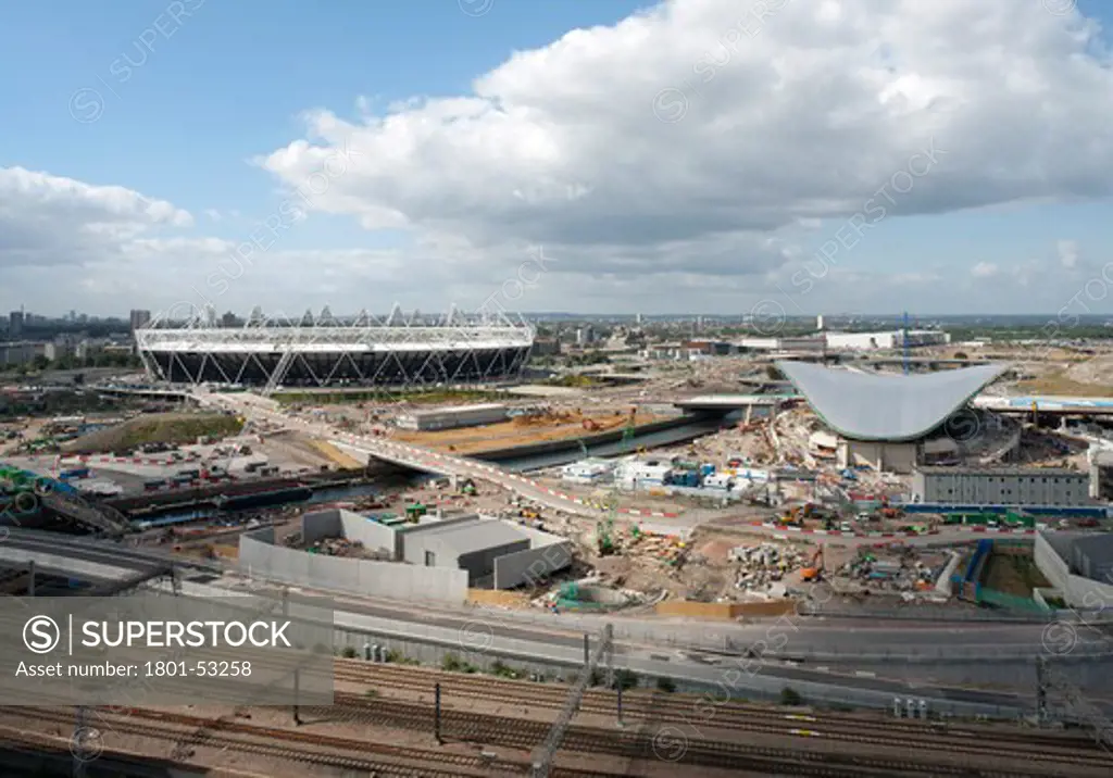 2012 London Olympic Stadium Populous Architects 2010 General View From High Level Construction With Aquatics Centre