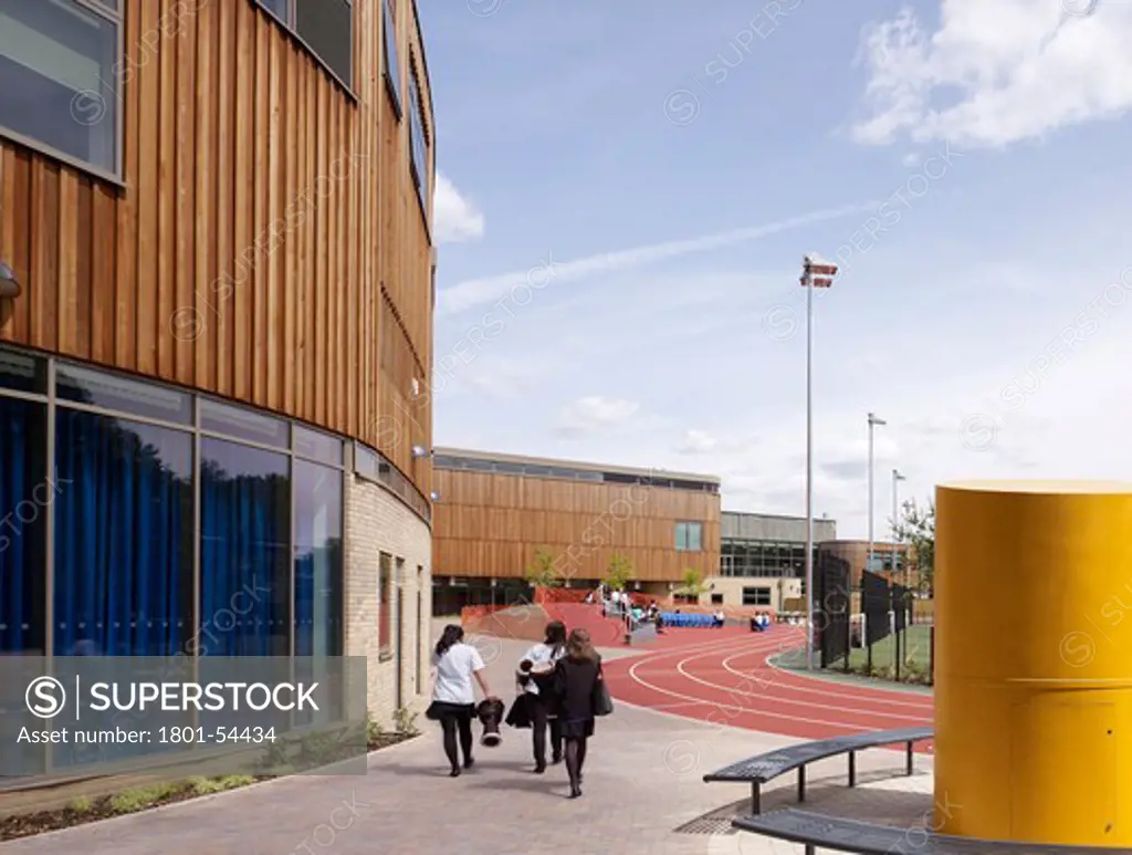 Out Door Area - A New Co-Educational Comprehensive Secondary School In The London Borough Of Islington