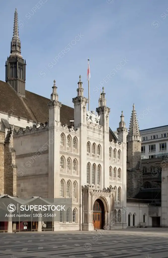 City Of London  The Guildhall  The City Powerhouse Since The Twelfth Century  The Guildhall Porch In The Guildhall Courtyard.