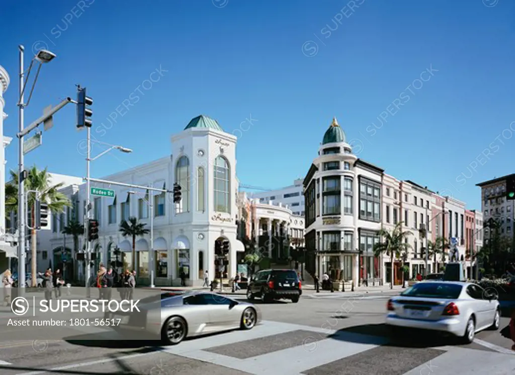 Rodeo Drive Los Angeles California 2008-Shopping Centre With Passing Lamborghini