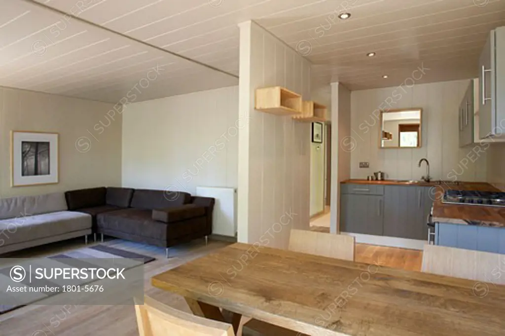 THE RETREAT, FRITTON LAKE, NR GREAT YARMOUTH, NORFOLK, UNITED KINGDOM, DINING ROOM TO KITCHEN, BUCKLEY GRAY YEOMAN