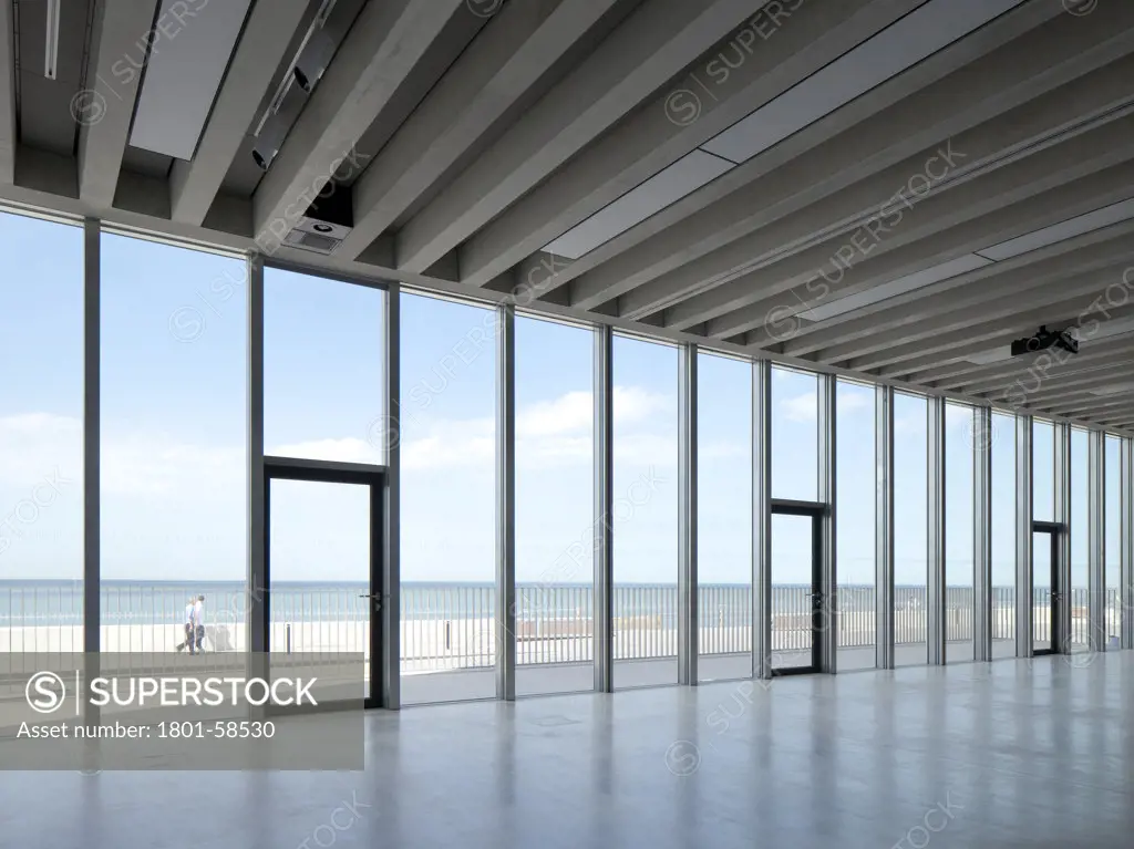 Turner Contemporary Art Gallery David Chipperfield Architects Margate Uk 2011 - Gallery Interior Looking Out To Sea