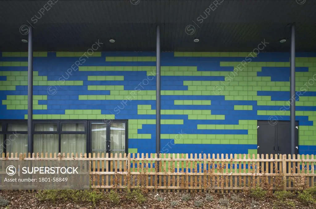 Knowle Dge School Haverstock Associates Bristol 2010 Full Frame Front View Of Masonry With Coloured  Glazed Brick