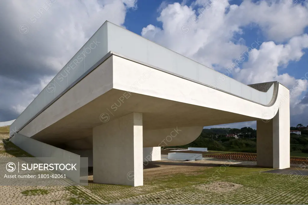 The Citíˆ De LOcíˆAn Et Du Surf,Steven Holl Architects,Solange Fabi"Žo,Biarritz,France, 2011,  Elevation View Of Plaza Entrance