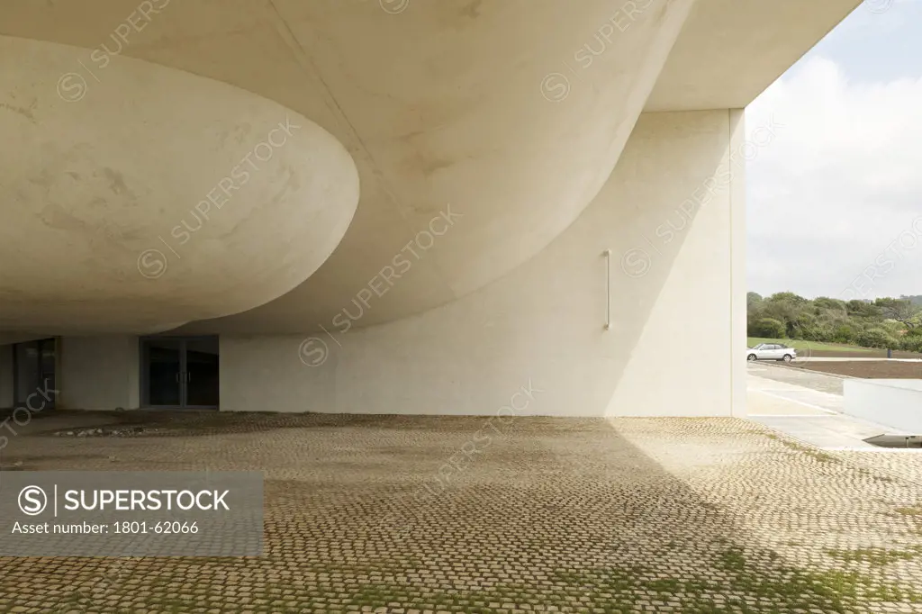The Citíˆ De LOcíˆAn Et Du Surf,Steven Holl Architects,Solange Fabi"Žo,Biarritz,France, 2011,  Concave Roof Detail