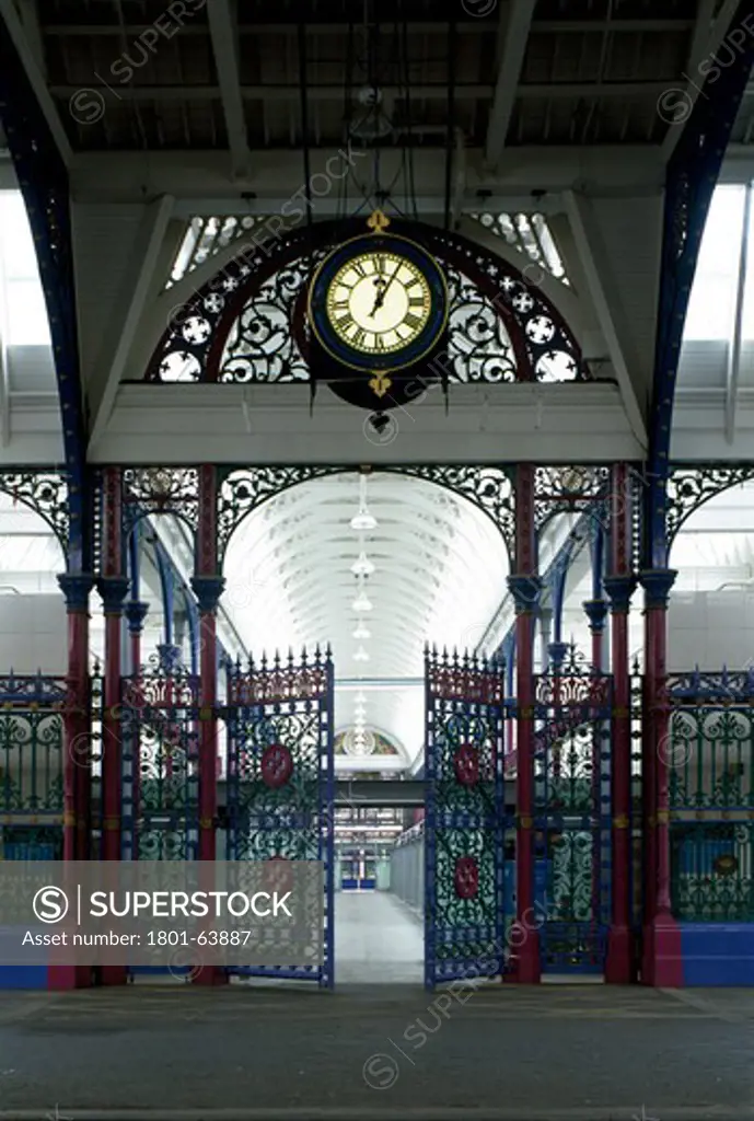 Smithfield Market  London  United Kingdom  Tp Bennett And Hlm Architects  1963.