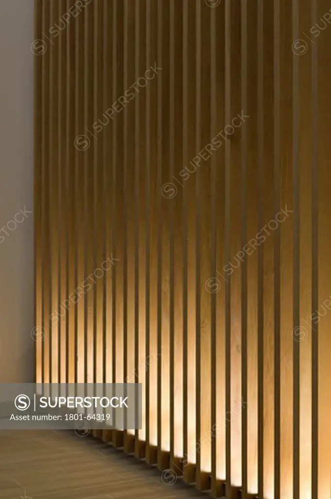 One Angel Lane Fletcher Priest With Lighting Desing By Waterman Architectural Lighting 2010 Office Entrance Lobby Detail Of Timber Uplighting