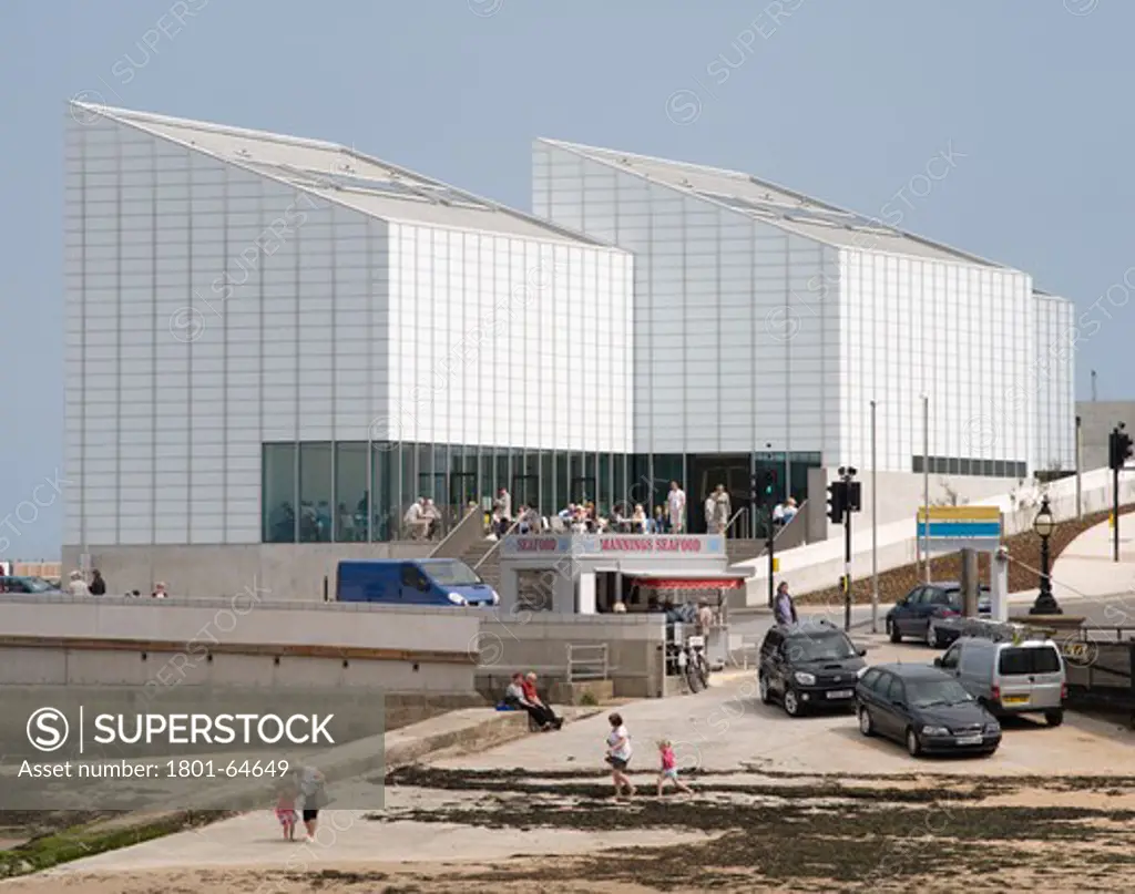 Turner Contemporary Art Gallery, David Chipperfield Architects, Margate, Uk, 2011, View Sea Wall And Slipway